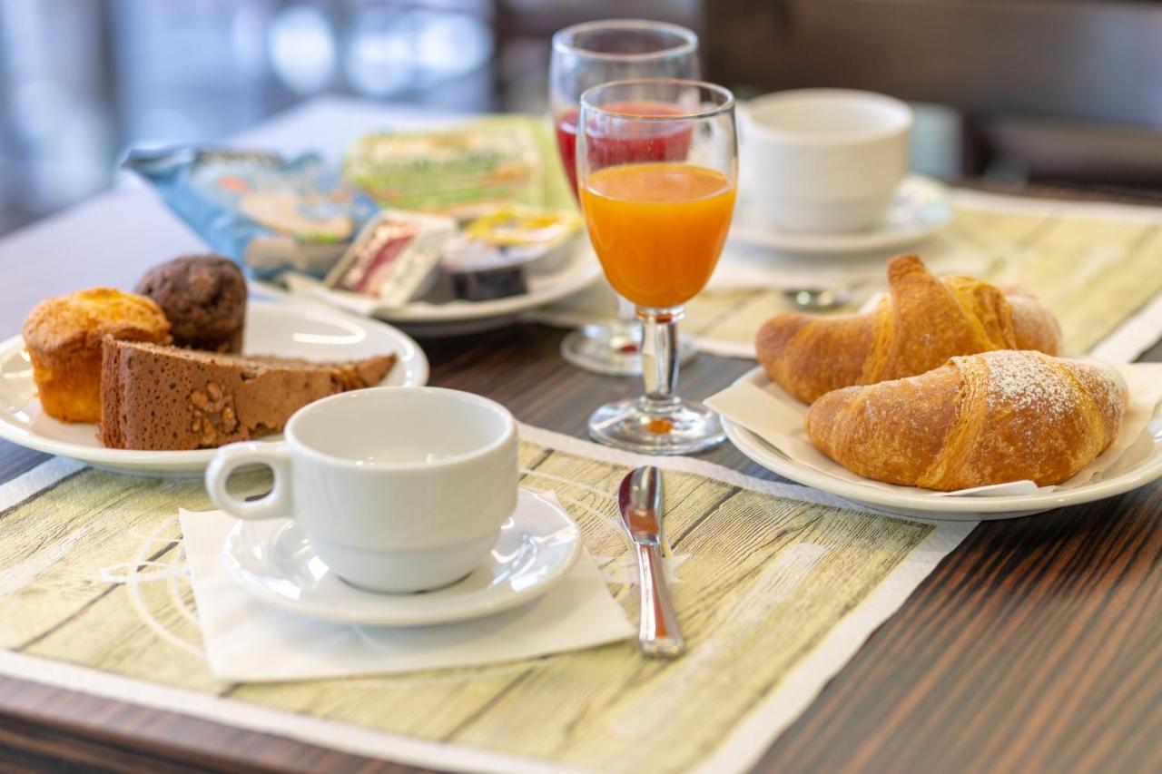 Hotel Consul - Family Hotel Riccione Ngoại thất bức ảnh