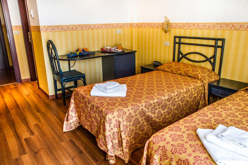 Hotel Consul - Family Hotel Riccione Ngoại thất bức ảnh