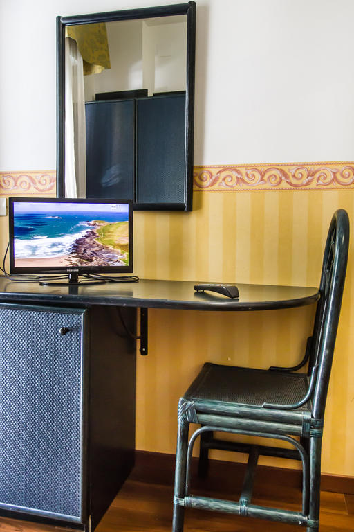 Hotel Consul - Family Hotel Riccione Ngoại thất bức ảnh